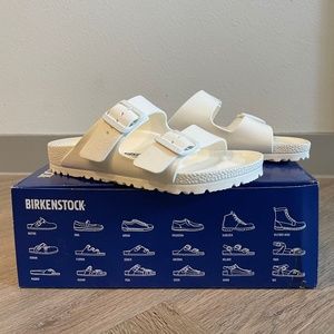 Unworn Birkenstocks | W6